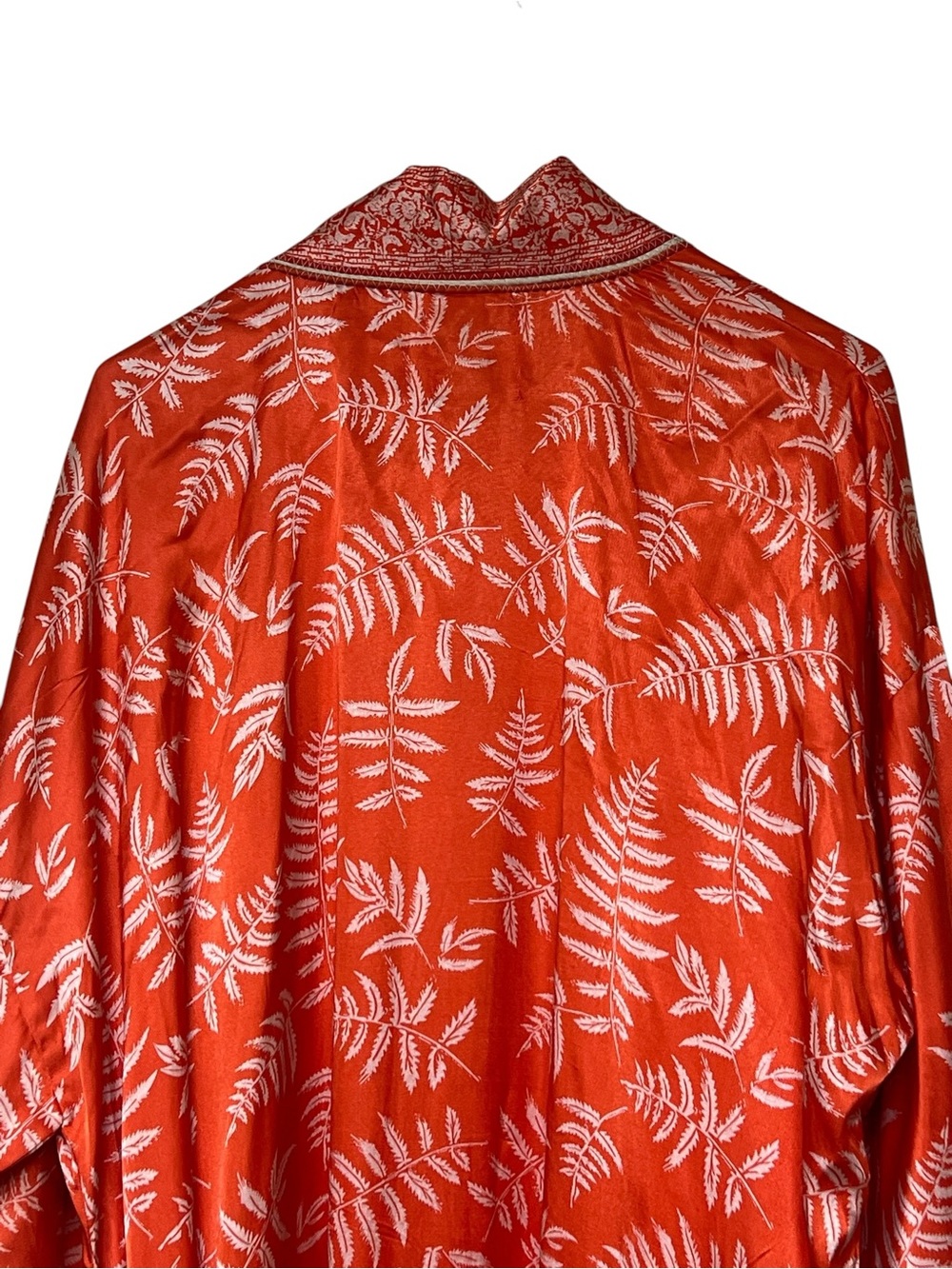 Zara Hanoi orange and white leaf print satin long kimono with waist tie - Picture 9 of 16
